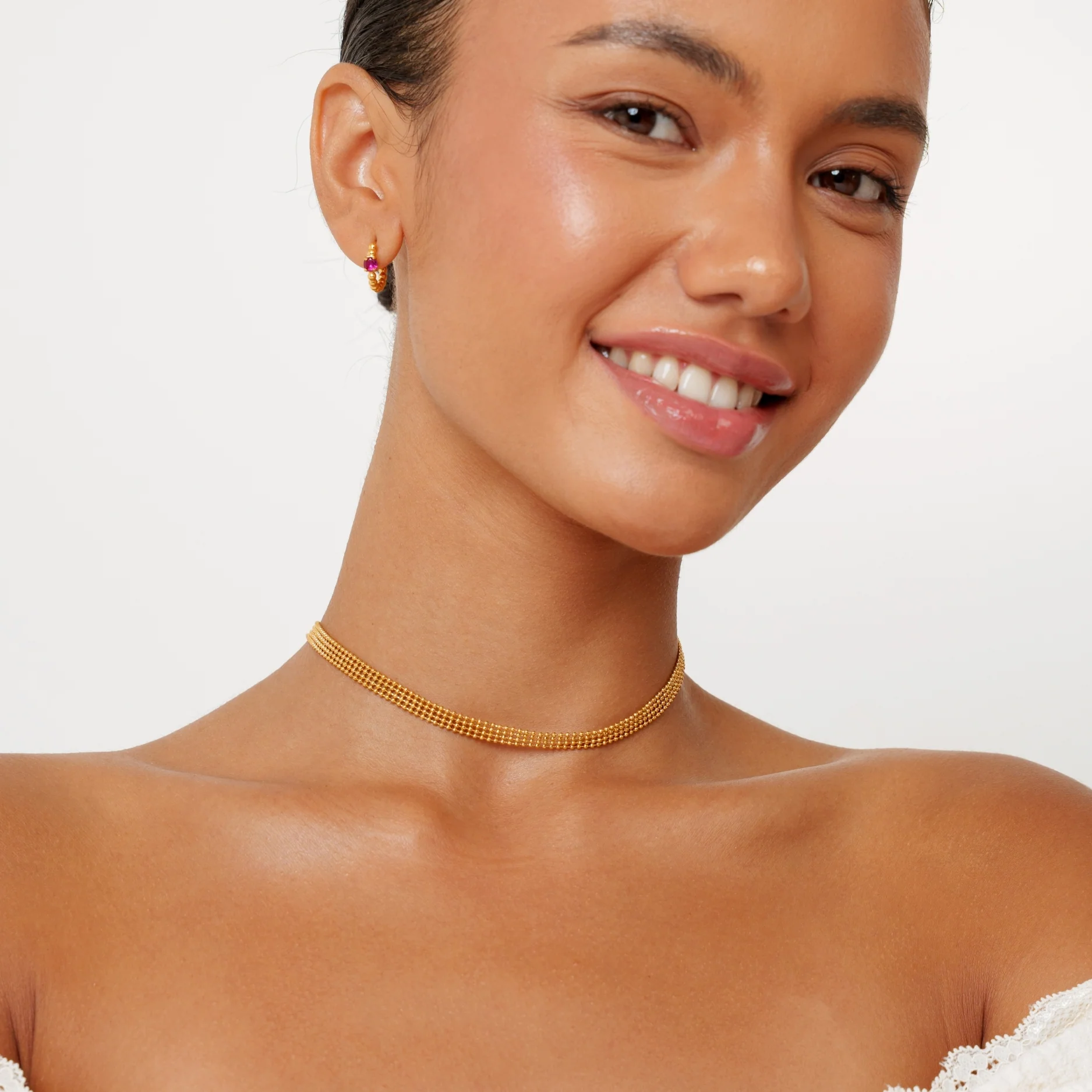 Golden Mesh Choker - Image 4