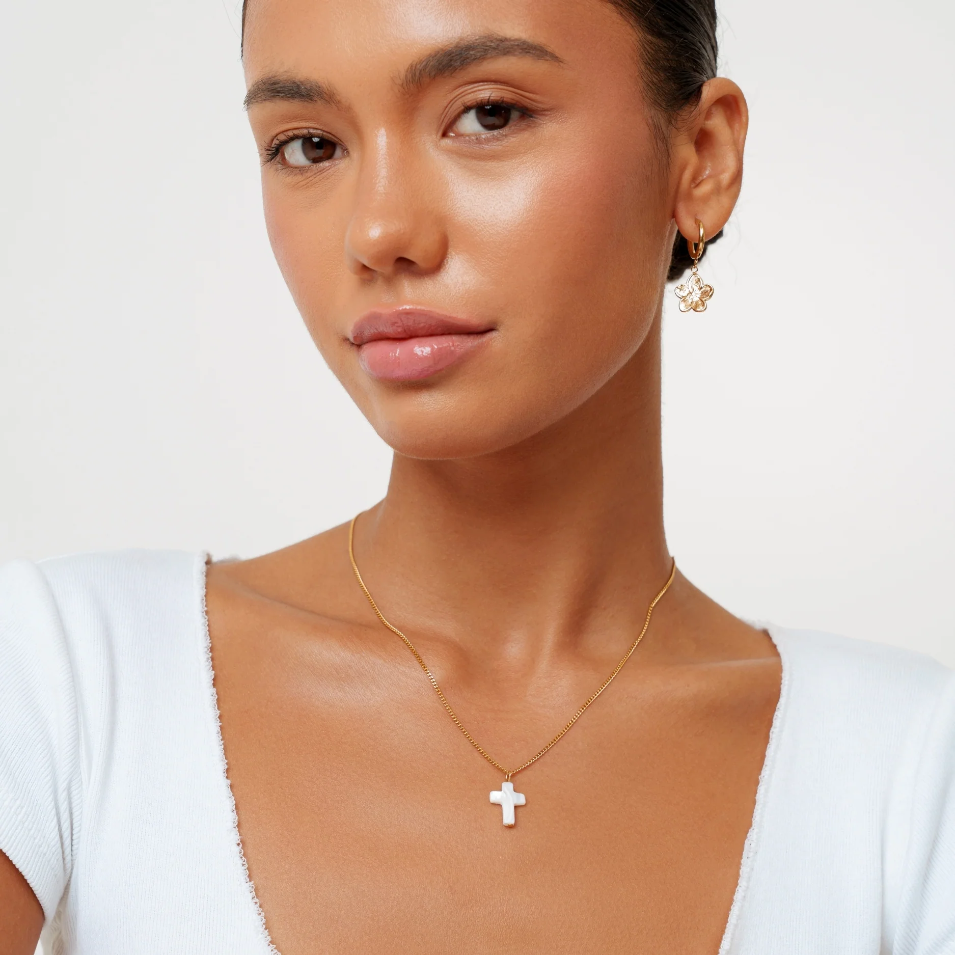Mother of Pearl Cross Necklace - Image 3