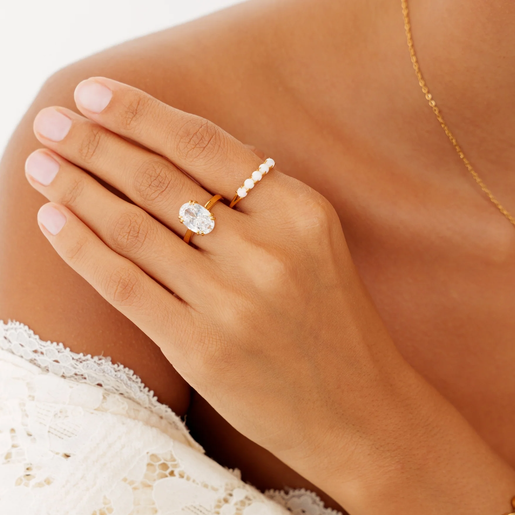 Oval Solitaire Ring - Image 2