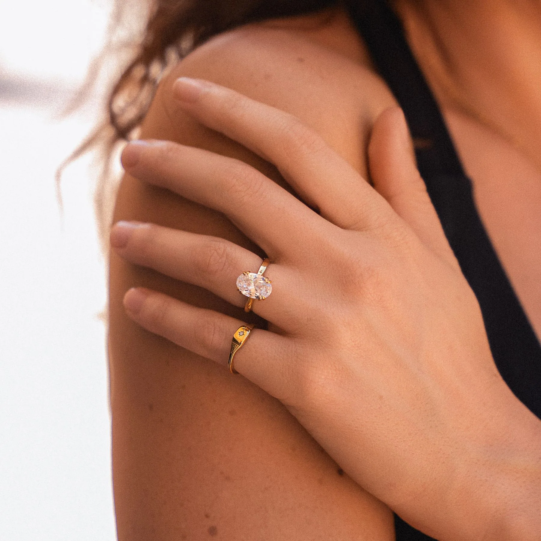 Oval Solitaire Ring - Image 6