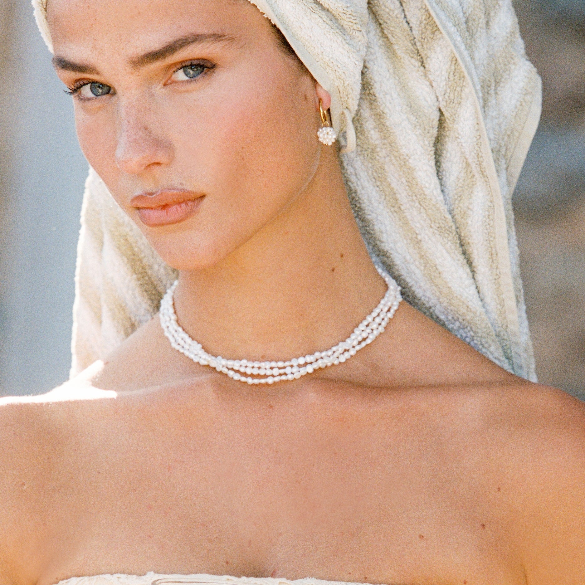 Tiny Pearls Hoops - Image 4