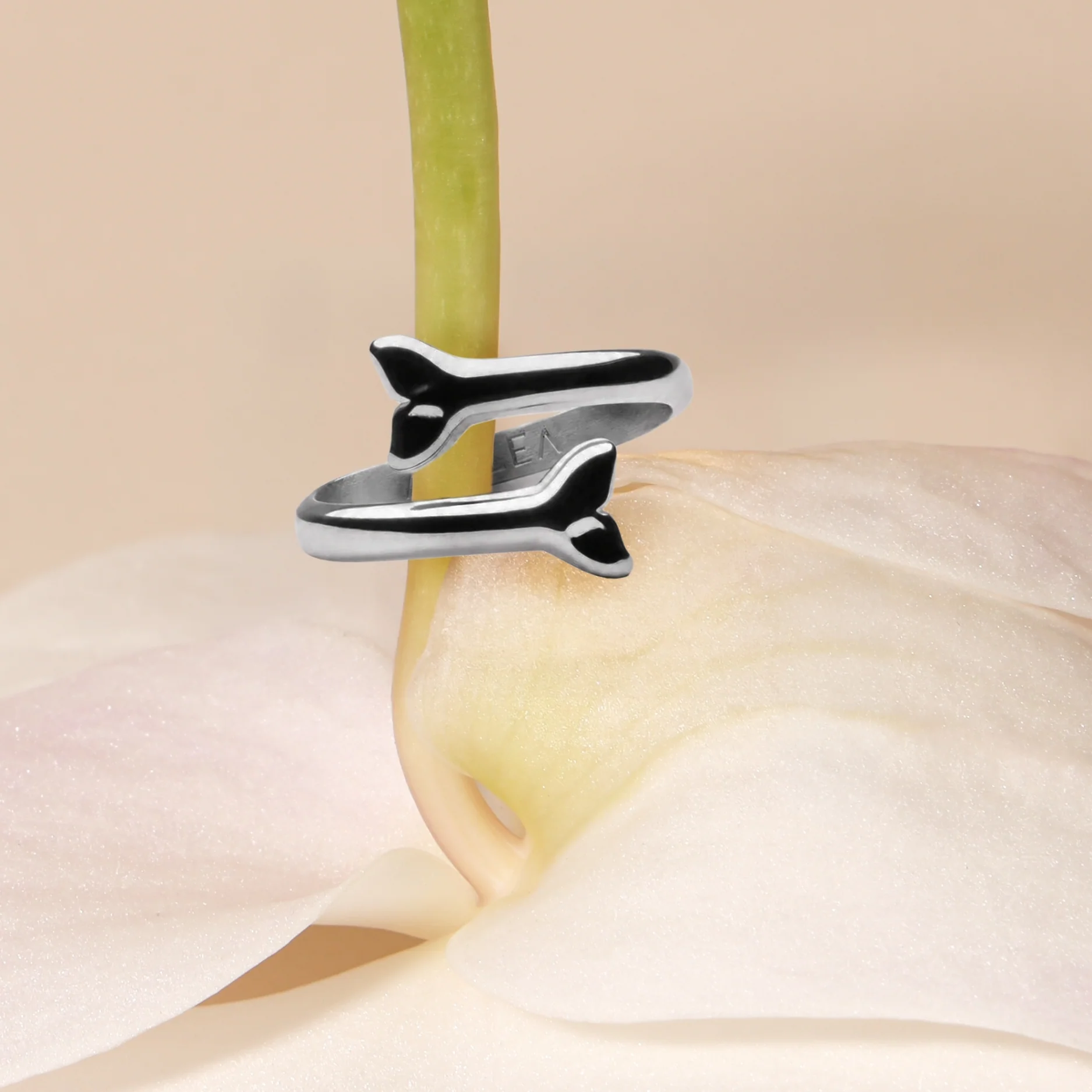 Whale Tail Ring - Image 7